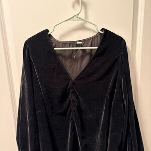Old Navy Black Velvet Blouse